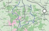 Eine Karte der Lüneburger Heide. Auf ihr ist eine Route eingezeichnet.